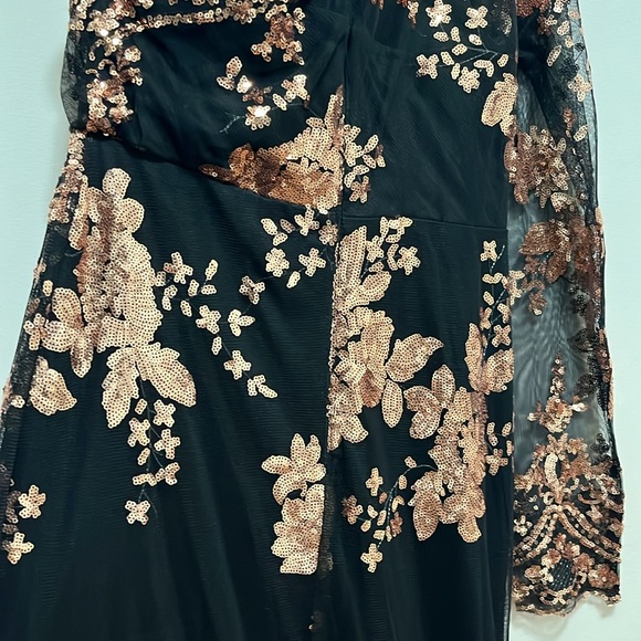 Black and rose gold dress - Picture 4 of 4